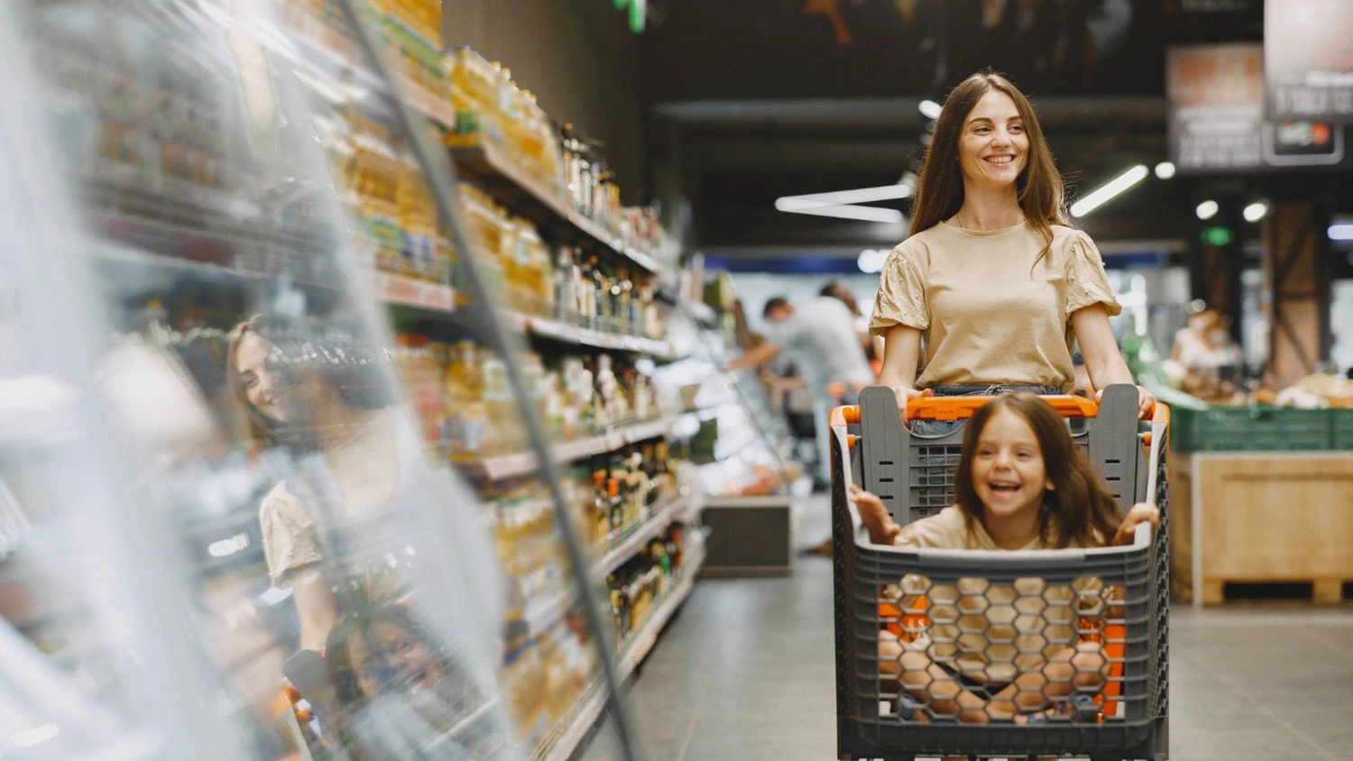 Gourmet Supermarket at The Row Saadiyat Amenities | ELIVA Real Estate